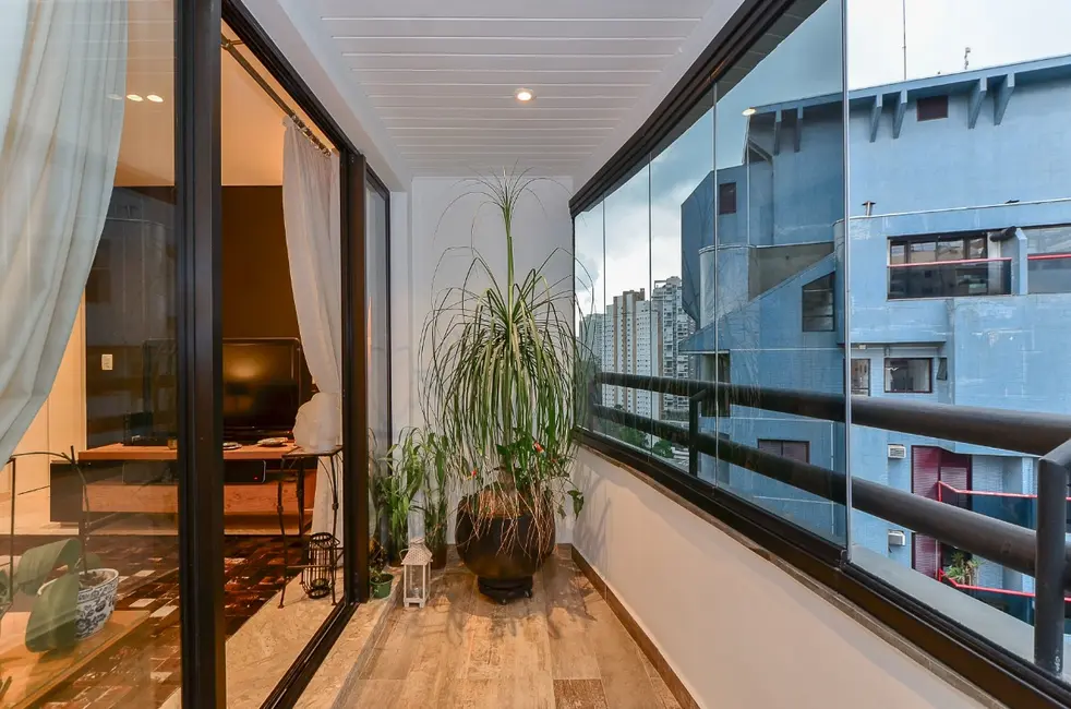 Cobertura com 3 quartos à venda, 189m2 em Vila Andrade, São Paulo - SP - imagem 6 Foto 6 de Cobertura com 3 quartos à venda, 189m2 em Vila Andrade, São Paulo - SP