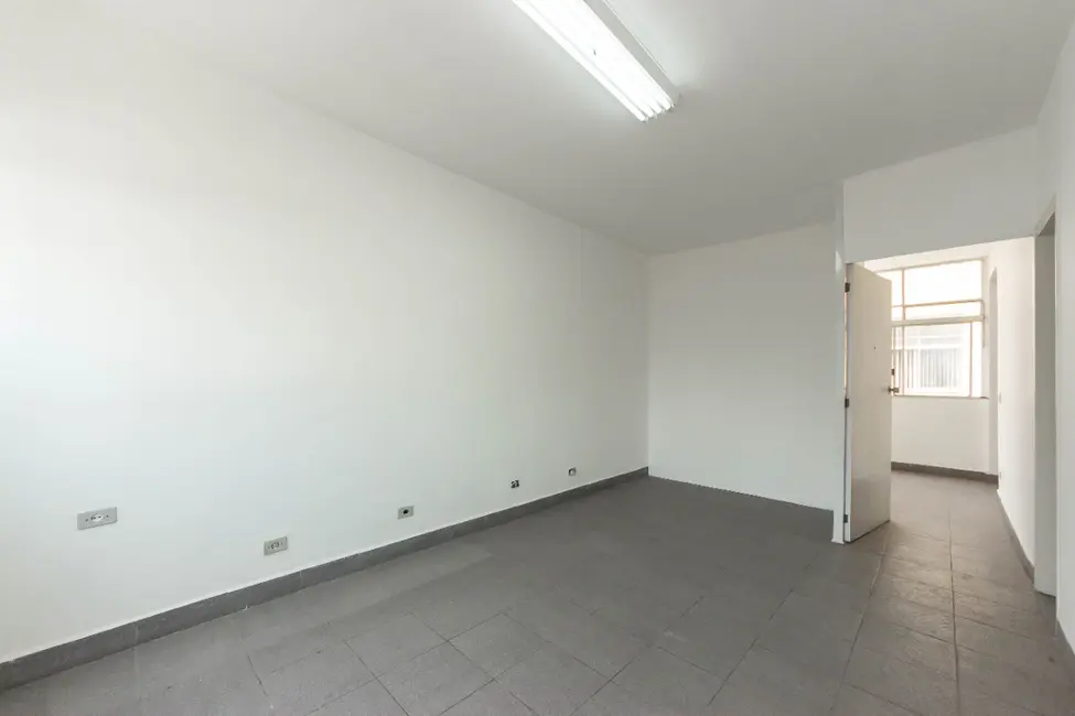 Sala Comercial à venda, 34m2 em Pinheiros, São Paulo - SP - imagem 3 Foto 3 de Sala Comercial à venda, 34m2 em Pinheiros, São Paulo - SP
