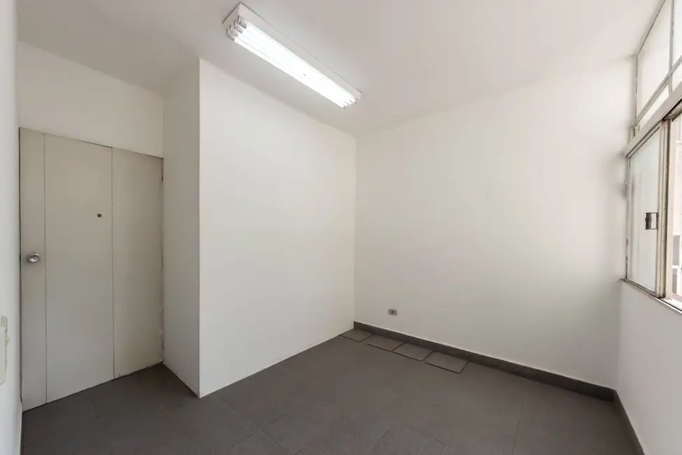 Sala Comercial à venda, 34m2 em Pinheiros, São Paulo - SP - imagem 8 Foto 8 de Sala Comercial à venda, 34m2 em Pinheiros, São Paulo - SP