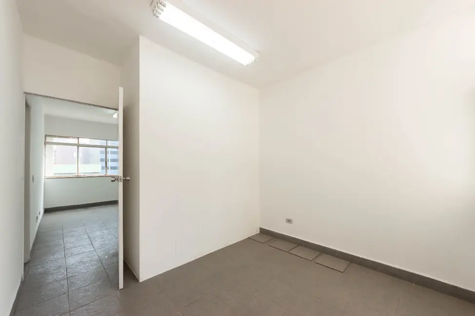 Sala Comercial à venda, 34m2 em Pinheiros, São Paulo - SP - imagem 9 Foto 9 de Sala Comercial à venda, 34m2 em Pinheiros, São Paulo - SP