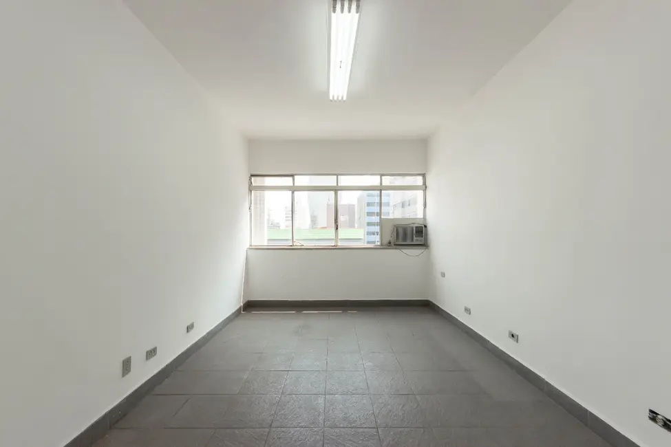 Sala Comercial à venda, 34m2 em Pinheiros, São Paulo - SP - imagem 1 Foto 1 de Sala Comercial à venda, 34m2 em Pinheiros, São Paulo - SP