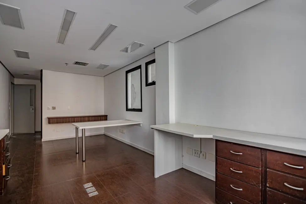 Foto 7 de Sala Comercial à venda, 30m2 em Santa Cecília, São Paulo - SP