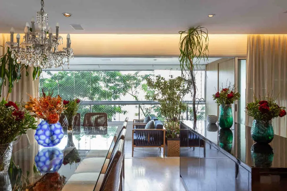 Apartamento com 3 quartos à venda, 211m2 em Vila Andrade, São Paulo - SP - imagem 9 Foto 9 de Apartamento com 3 quartos à venda, 211m2 em Vila Andrade, São Paulo - SP