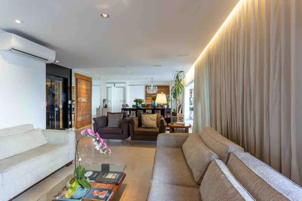 Apartamento com 3 quartos à venda, 211m2 em Vila Andrade, São Paulo - SP - imagem 5 Foto 5 de Apartamento com 3 quartos à venda, 211m2 em Vila Andrade, São Paulo - SP