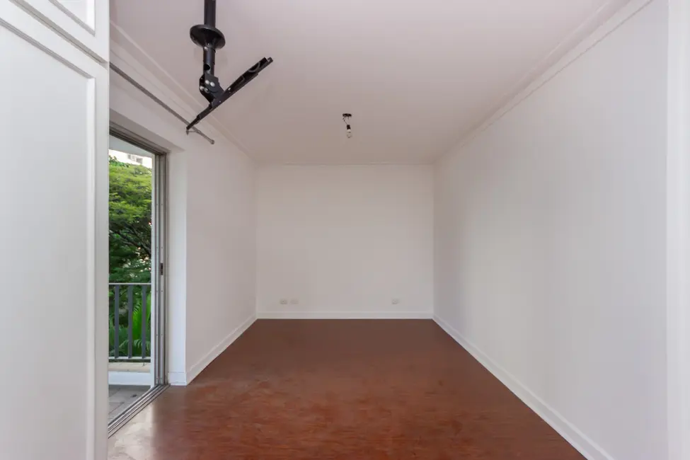 Apartamento com 3 quartos à venda, 165m2 em Indianópolis, São Paulo - SP - imagem 2 Foto 2 de Apartamento com 3 quartos à venda, 165m2 em Indianópolis, São Paulo - SP