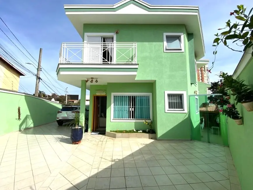 Foto 1 de Sobrado com 3 quartos à venda, 163m2 em Chora Menino, São Paulo - SP