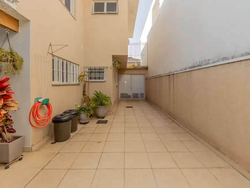 Foto 4 de Sobrado com 4 quartos à venda, 237m2 em Jardim da Glória, São Paulo - SP