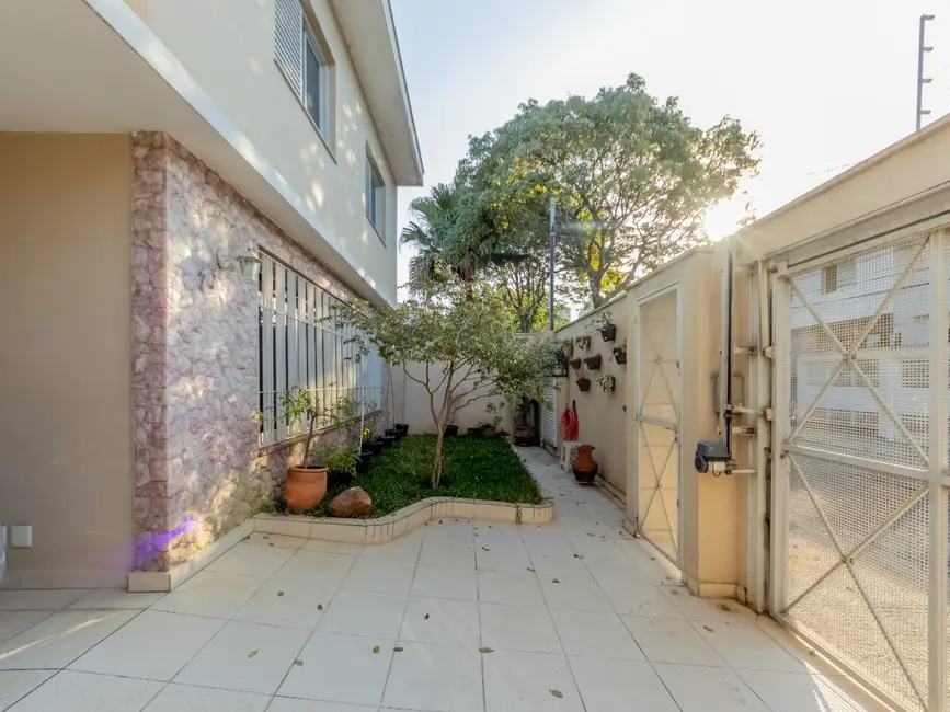 Foto 2 de Sobrado com 4 quartos à venda, 237m2 em Jardim da Glória, São Paulo - SP