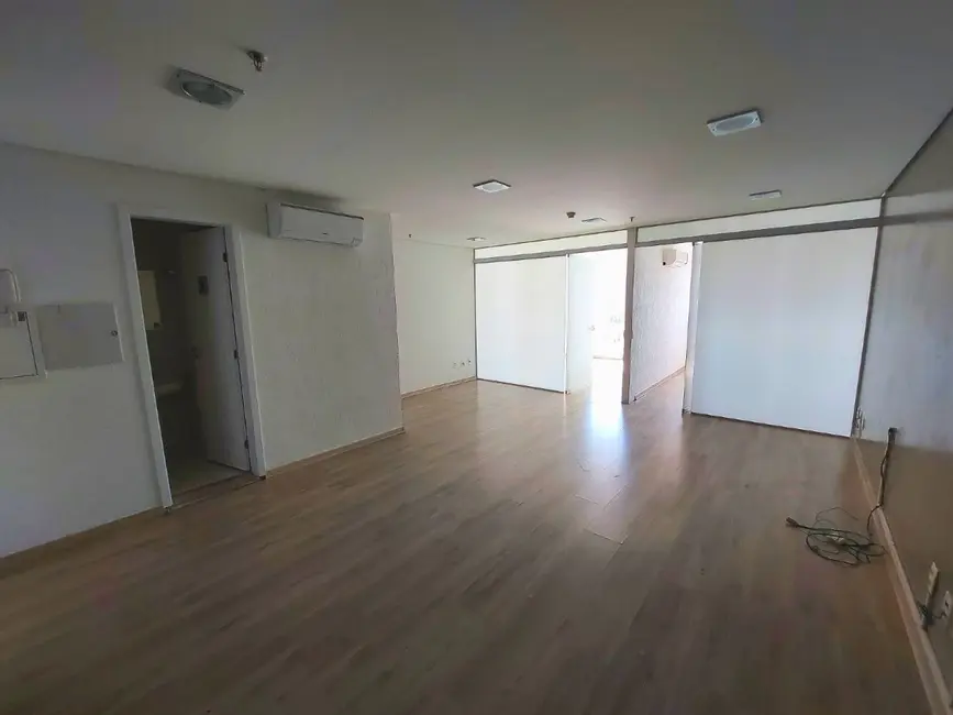 Sala Comercial à venda, 63820m2 em Vila Hamburguesa, São Paulo - SP - imagem 5 Foto 5 de Sala Comercial à venda, 63820m2 em Vila Hamburguesa, São Paulo - SP