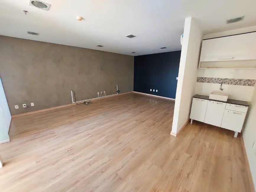 Sala Comercial à venda, 63820m2 em Vila Hamburguesa, São Paulo - SP - imagem 1 Foto 1 de Sala Comercial à venda, 63820m2 em Vila Hamburguesa, São Paulo - SP