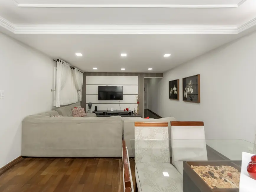 Foto 1 de Sobrado com 3 quartos à venda, 260m2 em Sítio da Figueira, São Paulo - SP