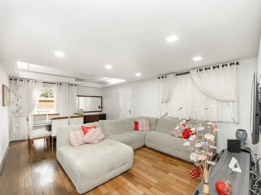 Foto 6 de Sobrado com 3 quartos à venda, 260m2 em Sítio da Figueira, São Paulo - SP