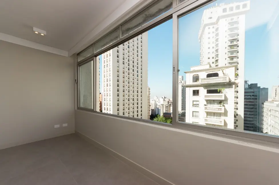 Foto 2 de Apartamento com 4 quartos à venda, 212m2 em Jardim Paulista, São Paulo - SP