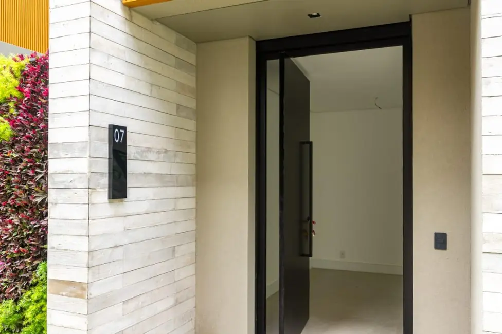 Foto 3 de Casa de Condomínio com 3 quartos à venda, 620m2 em Brooklin Paulista, São Paulo - SP