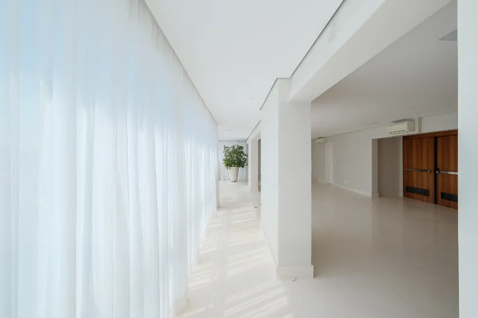 Apartamento com 3 quartos à venda, 294m2 em Itaim Bibi, São Paulo - SP - imagem 8 Foto 8 de Apartamento com 3 quartos à venda, 294m2 em Itaim Bibi, São Paulo - SP