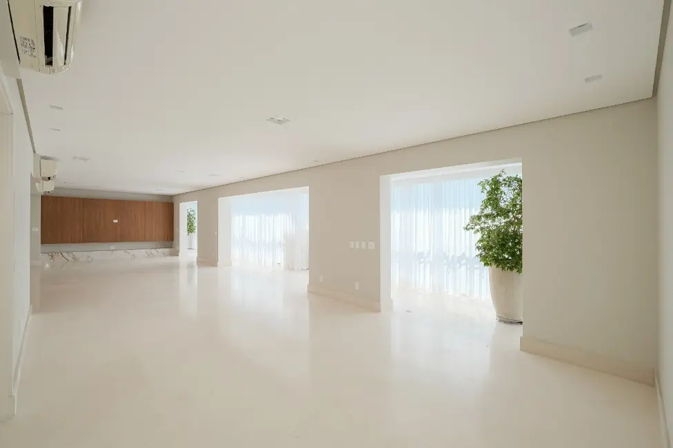 Foto 1 de Apartamento com 3 quartos à venda, 294m2 em Itaim Bibi, São Paulo - SP