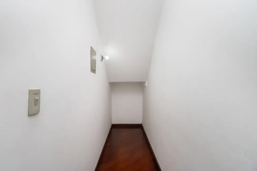 Sobrado com 3 quartos à venda, 150m2 em Burgo Paulista, São Paulo - SP - imagem 7 Foto 7 de Sobrado com 3 quartos à venda, 150m2 em Burgo Paulista, São Paulo - SP