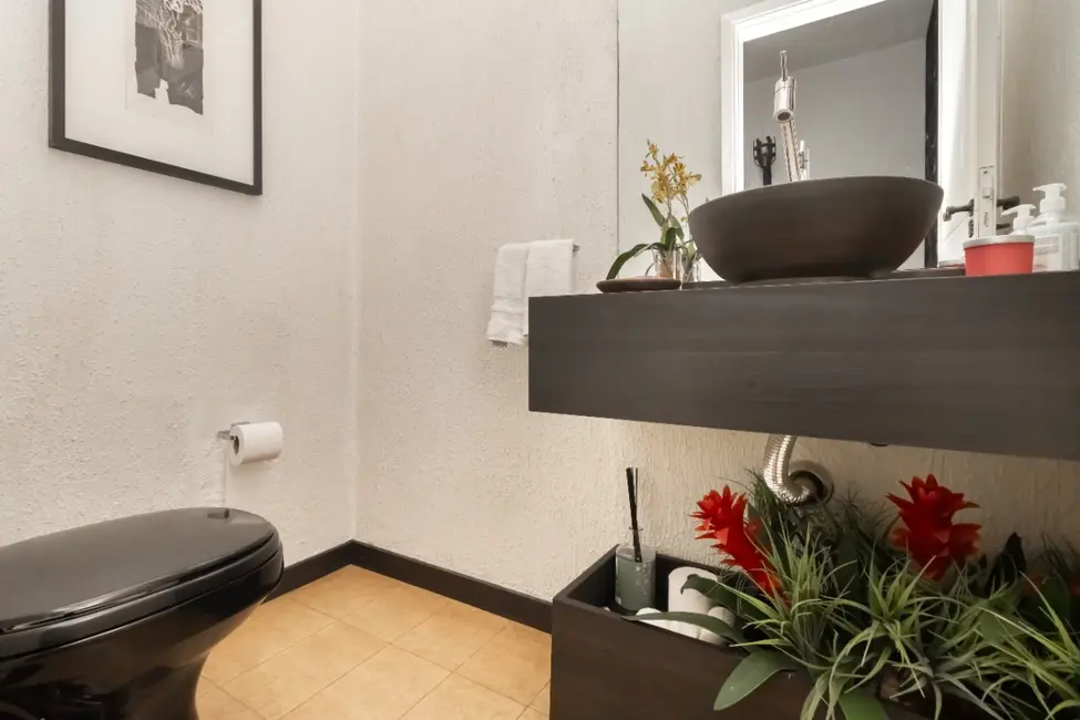 Foto 6 de Casa com 3 quartos à venda, 300m2 em Jardim Leonor, São Paulo - SP