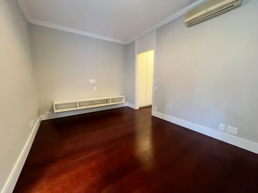 Apartamento com 4 quartos à venda, 318m2 em Vila Nova Conceição, São Paulo - SP - imagem 6 Foto 6 de Apartamento com 4 quartos à venda, 318m2 em Vila Nova Conceição, São Paulo - SP