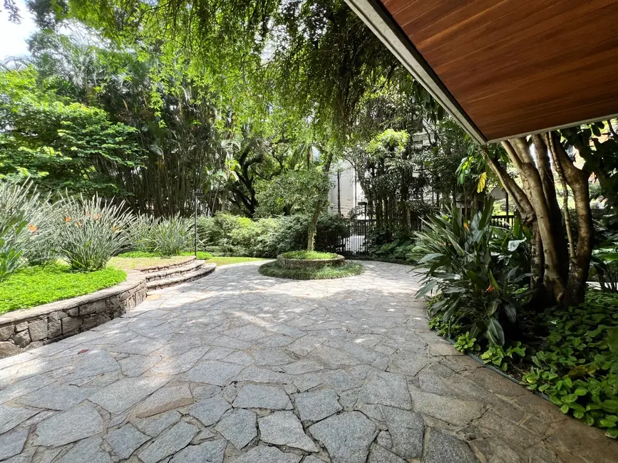 Apartamento com 4 quartos à venda, 318m2 em Vila Nova Conceição, São Paulo - SP - imagem 2 Foto 2 de Apartamento com 4 quartos à venda, 318m2 em Vila Nova Conceição, São Paulo - SP