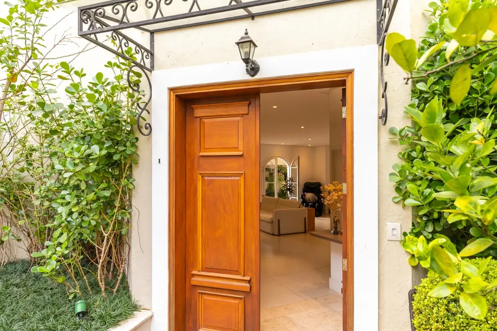 Foto 4 de Casa de Condomínio com 4 quartos à venda, 533m2 em Jardim Petrópolis, São Paulo - SP