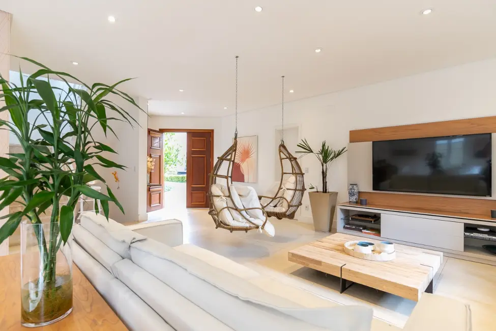 Foto 5 de Casa de Condomínio com 4 quartos à venda, 533m2 em Jardim Petrópolis, São Paulo - SP