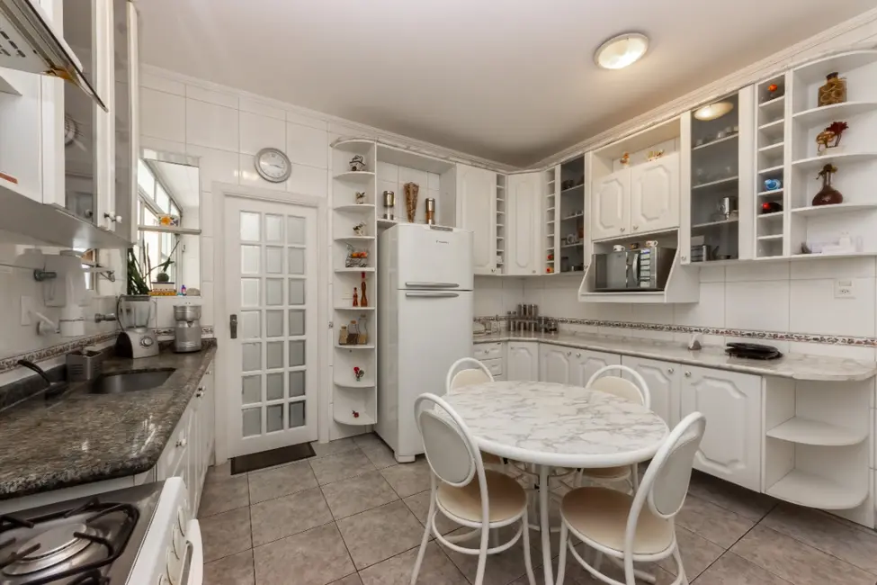 Foto 8 de Apartamento com 3 quartos à venda, 145m2 em Santa Cecília, São Paulo - SP