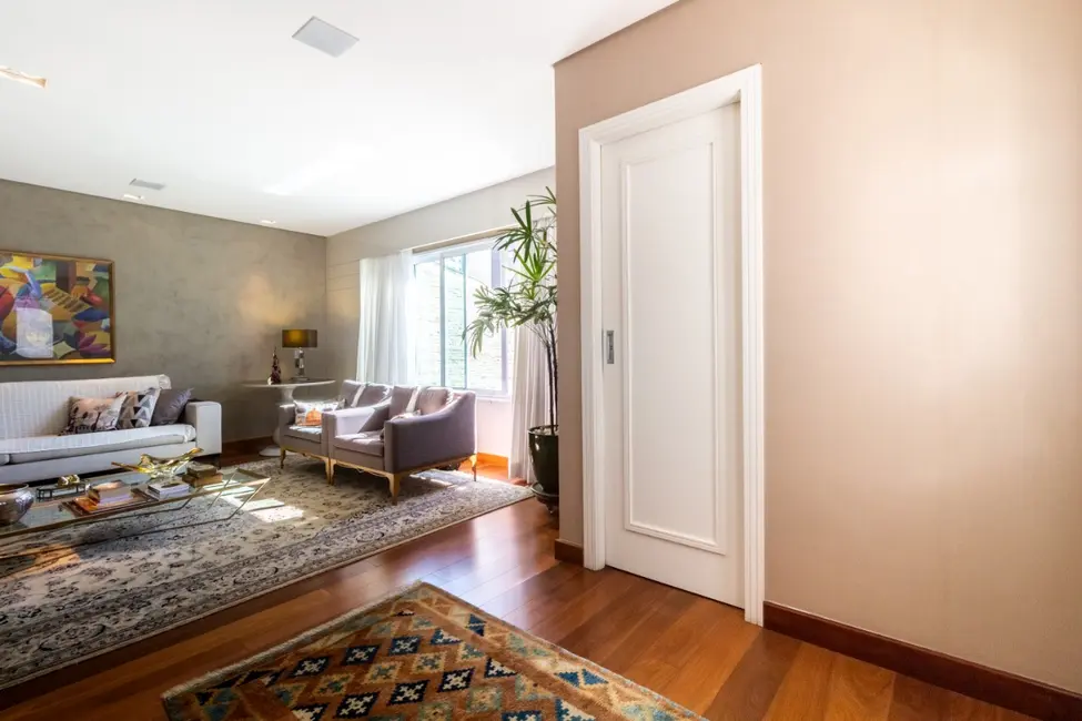 Sobrado com 2 quartos à venda, 272m2 em Vila Santo Estéfano, São Paulo - SP - imagem 6 Foto 6 de Sobrado com 2 quartos à venda, 272m2 em Vila Santo Estéfano, São Paulo - SP