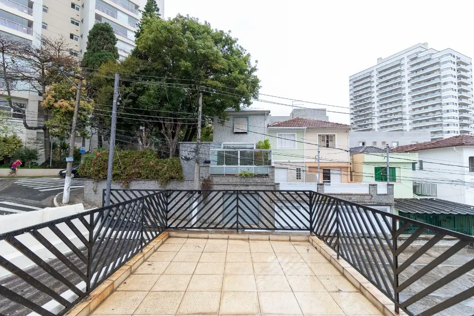 Foto 3 de Sobrado com 3 quartos à venda, 240m2 em Vila Firmiano Pinto, São Paulo - SP