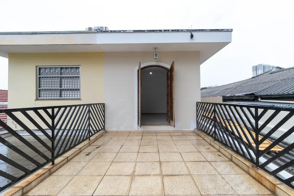Foto 2 de Sobrado com 3 quartos à venda, 240m2 em Vila Firmiano Pinto, São Paulo - SP