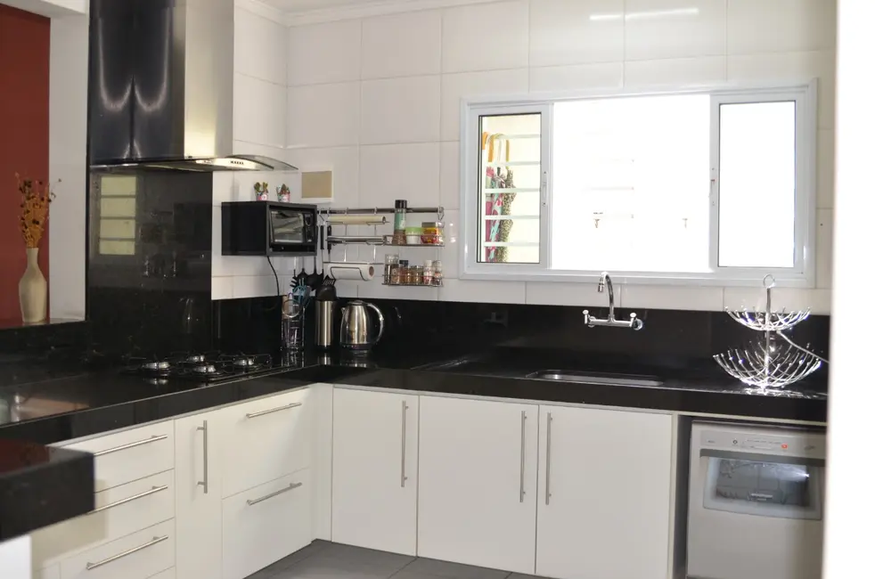 Foto 2 de Casa com 3 quartos à venda, 175m2 em São Paulo - SP