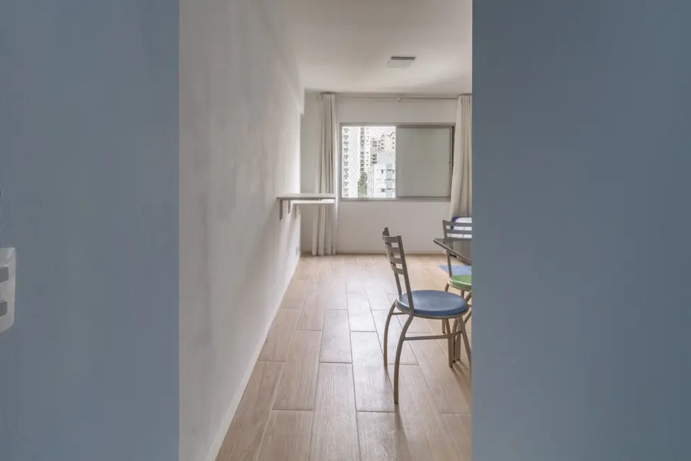 Foto 3 de Apartamento com 1 quarto à venda, 32m2 em Moema, São Paulo - SP