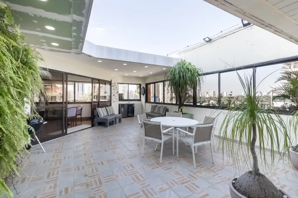 Foto 2 de Cobertura com 3 quartos à venda, 190m2 em Jardim das Acácias, São Paulo - SP