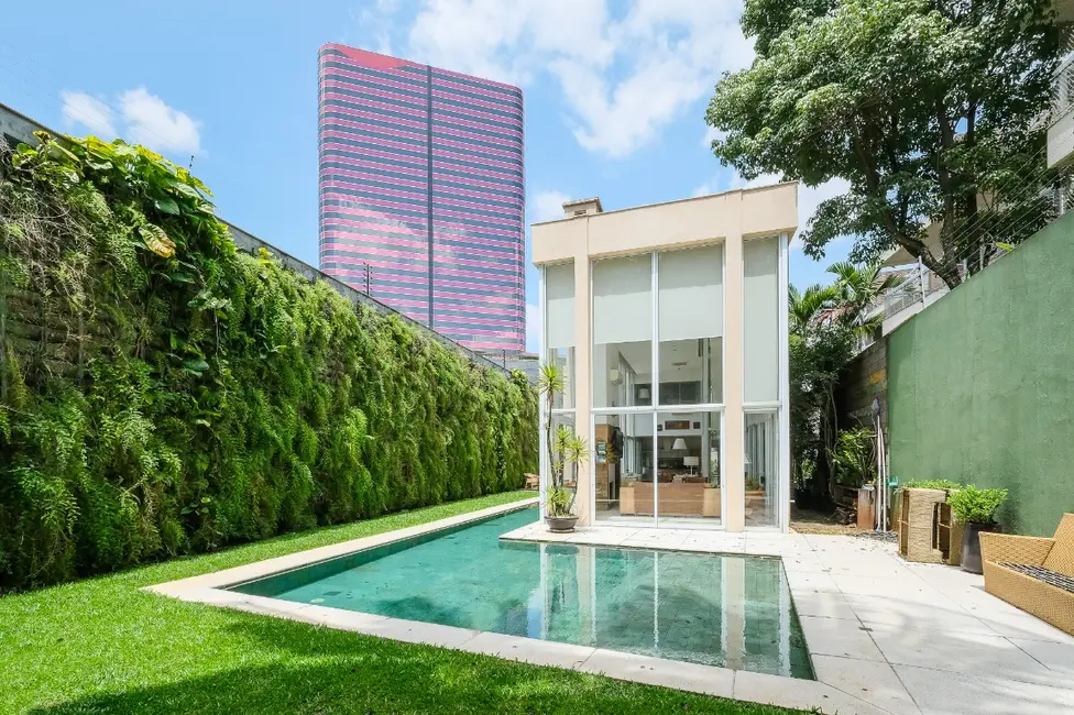 Foto 3 de Casa com 3 quartos à venda, 480m2 em Vila Madalena, São Paulo - SP