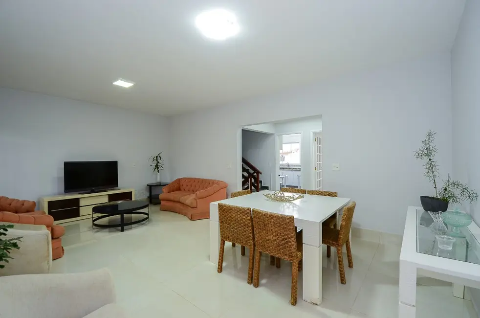 Casa com 4 quartos à venda, 222m2 em Vila Mafra, São Paulo - SP - imagem 2 Foto 2 de Casa com 4 quartos à venda, 222m2 em Vila Mafra, São Paulo - SP