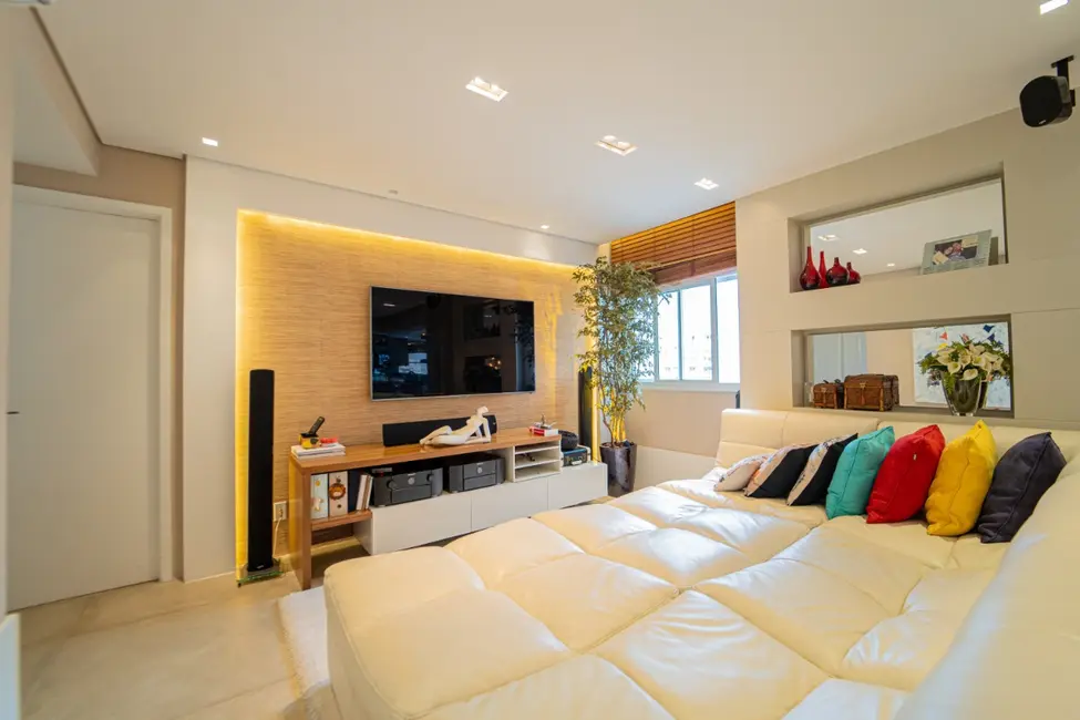 Foto 9 de Apartamento com 3 quartos à venda, 157m2 em Vila Nova Conceição, São Paulo - SP