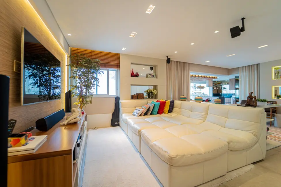 Foto 6 de Apartamento com 3 quartos à venda, 157m2 em Vila Nova Conceição, São Paulo - SP