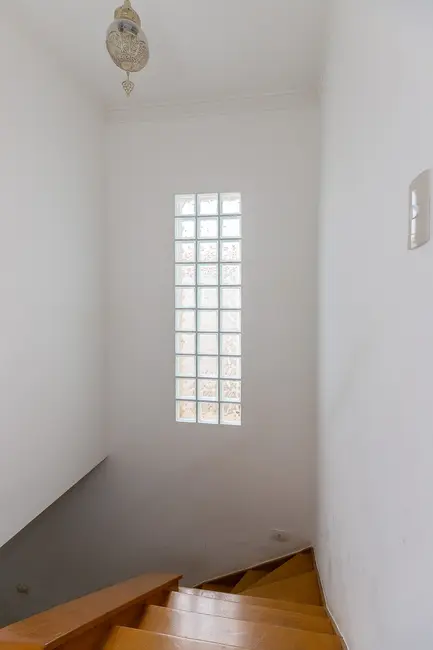 Foto 9 de Sobrado com 4 quartos à venda, 131m2 em Jardim Aeroporto, São Paulo - SP