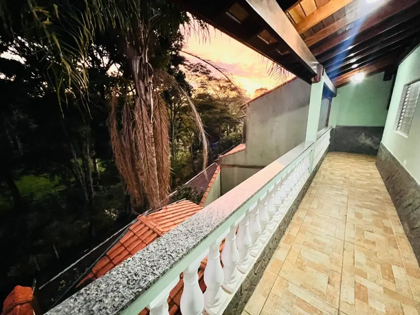 Foto 5 de Casa com 3 quartos à venda, 180m2 em Jardim Guanhembu, São Paulo - SP