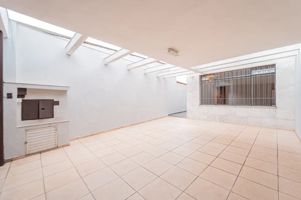 Casa com 3 quartos à venda, 195m2 em Parque Jabaquara, São Paulo - SP - imagem 2 Foto 2 de Casa com 3 quartos à venda, 195m2 em Parque Jabaquara, São Paulo - SP