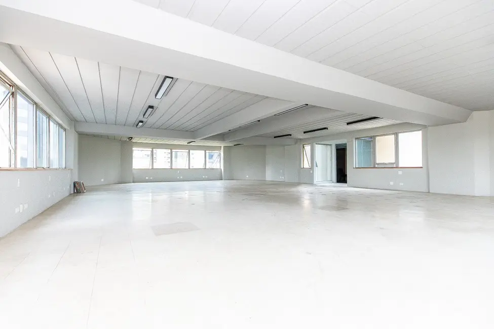Sala Comercial à venda, 190m2 em Itaim Bibi, São Paulo - SP - imagem 9 Foto 9 de Sala Comercial à venda, 190m2 em Itaim Bibi, São Paulo - SP