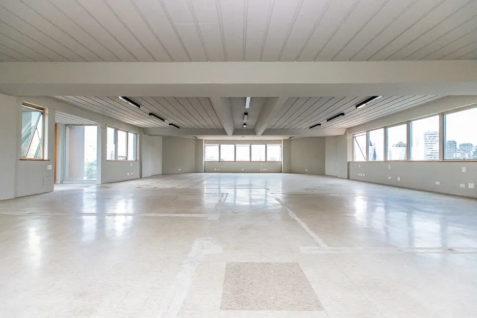 Sala Comercial à venda, 190m2 em Itaim Bibi, São Paulo - SP - imagem 3 Foto 3 de Sala Comercial à venda, 190m2 em Itaim Bibi, São Paulo - SP