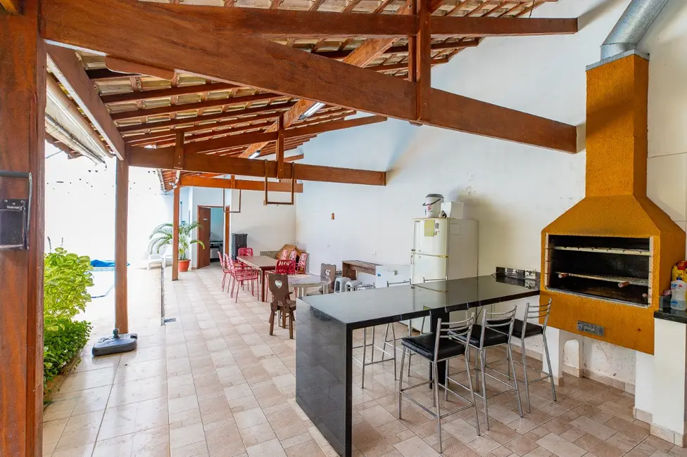 Foto 9 de Sobrado com 4 quartos à venda, 454m2 em Interlagos, São Paulo - SP