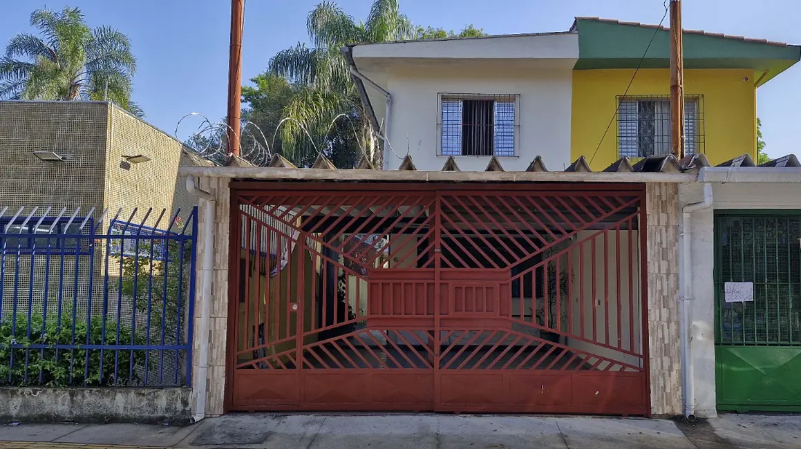 Sobrado com 2 quartos à venda, 124m2 em Jardim Bom Refúgio, São Paulo - SP - imagem 8 Foto 8 de Sobrado com 2 quartos à venda, 124m2 em Jardim Bom Refúgio, São Paulo - SP