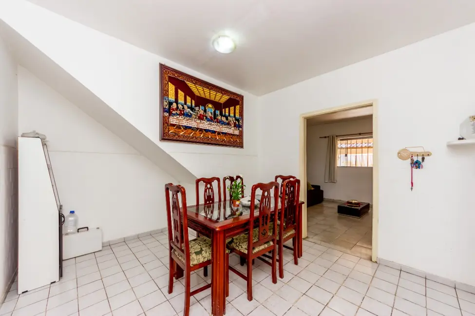 Foto 8 de Casa com 5 quartos à venda, 156m2 em Vila Zat, São Paulo - SP