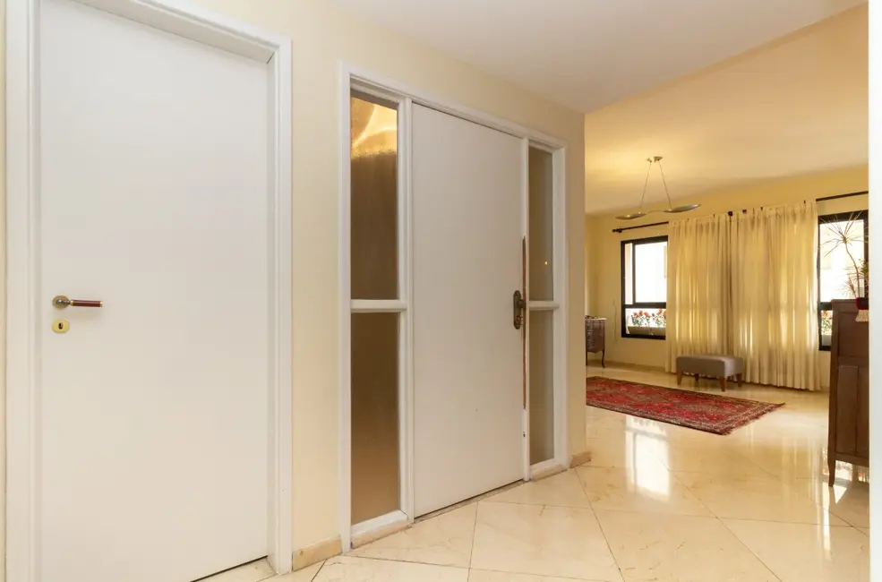 Apartamento com 4 quartos à venda, 143m2 em Perdizes, São Paulo - SP - imagem 6 Foto 6 de Apartamento com 4 quartos à venda, 143m2 em Perdizes, São Paulo - SP
