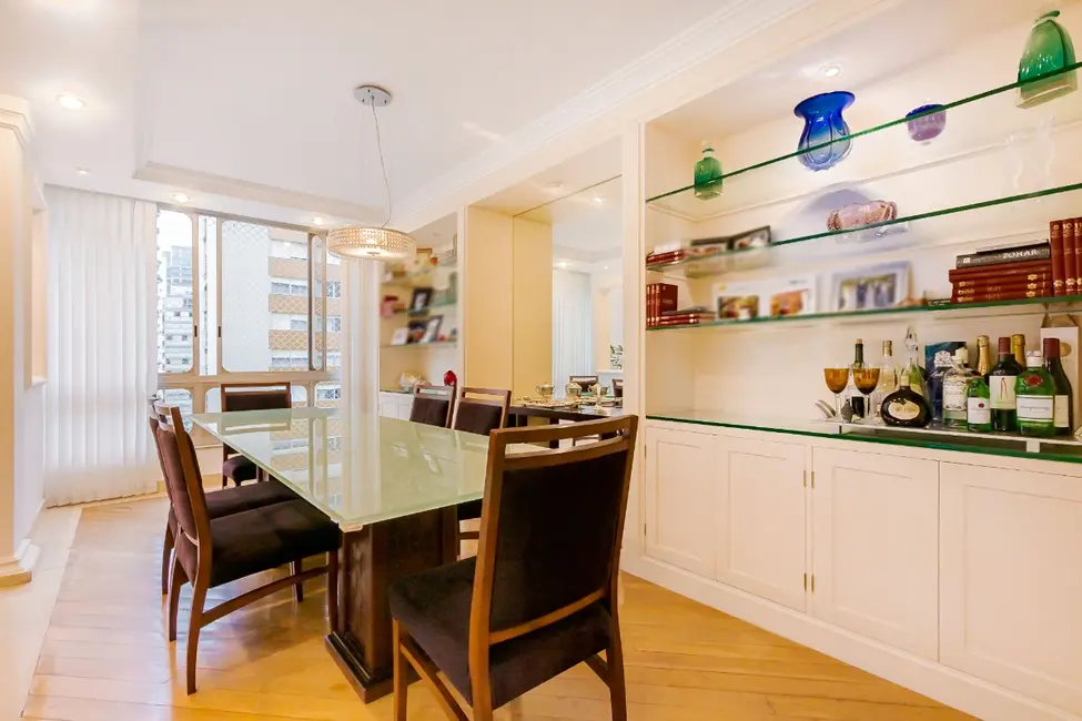 Apartamento com 3 quartos à venda, 250m2 em Santa Cecília, São Paulo - SP - imagem 6 Foto 6 de Apartamento com 3 quartos à venda, 250m2 em Santa Cecília, São Paulo - SP