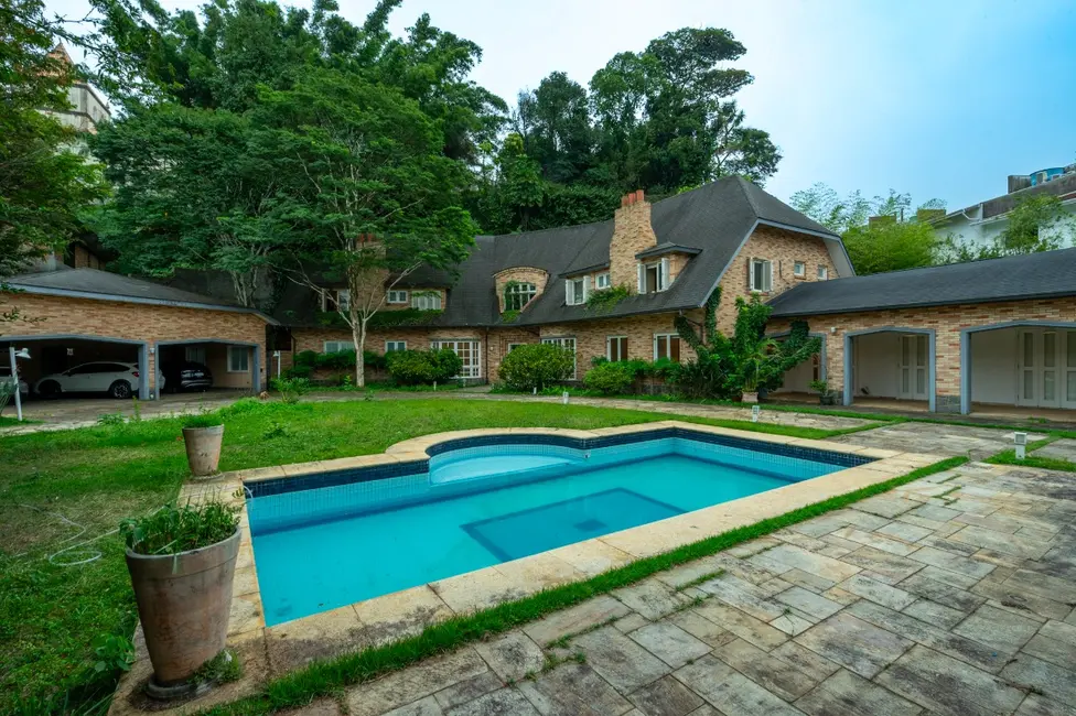 Casa com 4 quartos à venda, 736m2 em Vila Morumbi, São Paulo - SP - imagem 2 Foto 2 de Casa com 4 quartos à venda, 736m2 em Vila Morumbi, São Paulo - SP