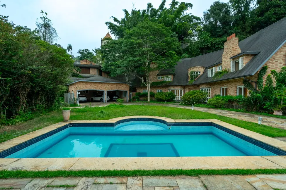 Casa com 4 quartos à venda, 736m2 em Vila Morumbi, São Paulo - SP - imagem 3 Foto 3 de Casa com 4 quartos à venda, 736m2 em Vila Morumbi, São Paulo - SP