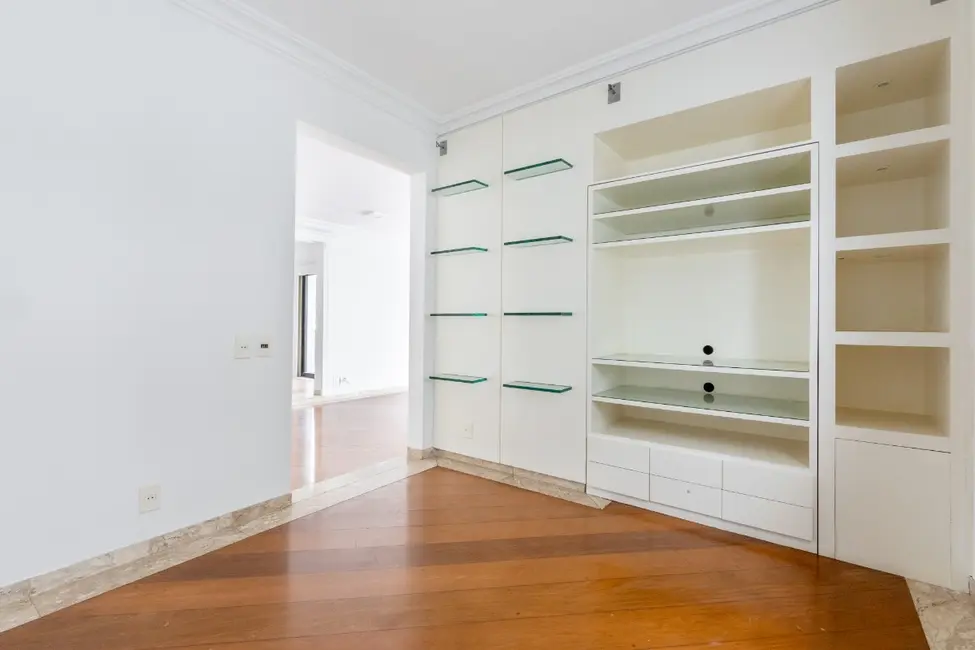 Foto 8 de Apartamento com 3 quartos à venda, 200m2 em Santa Cecília, São Paulo - SP